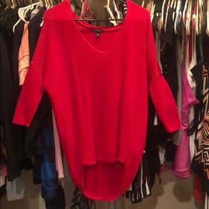 Red express sweater